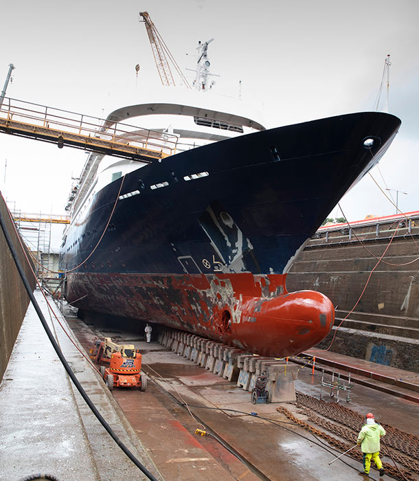 Caledonia-sky-in-dry-dock