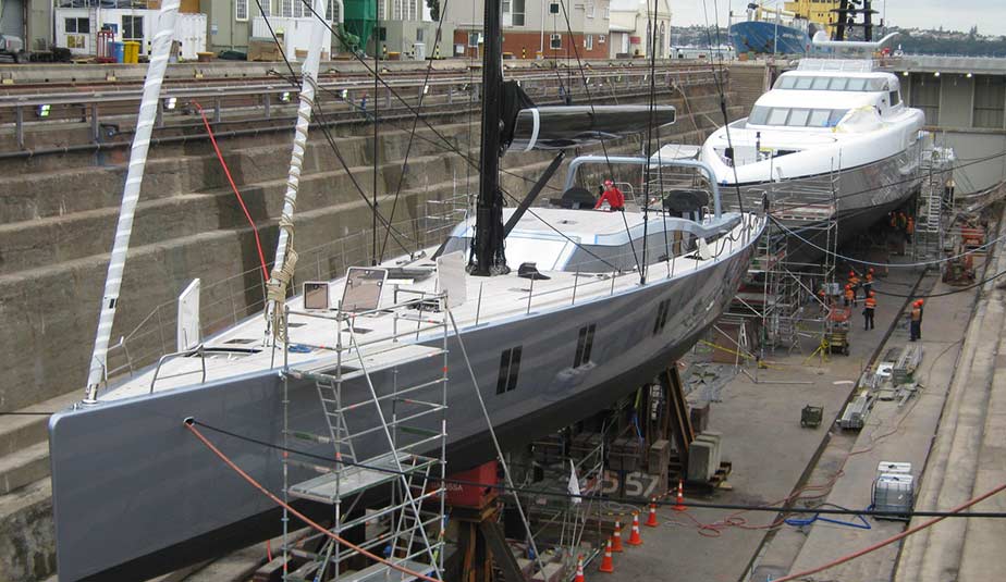 Latest projects: Motor Yacht Dragonfly dry-docking with Super Yacht Sarissa